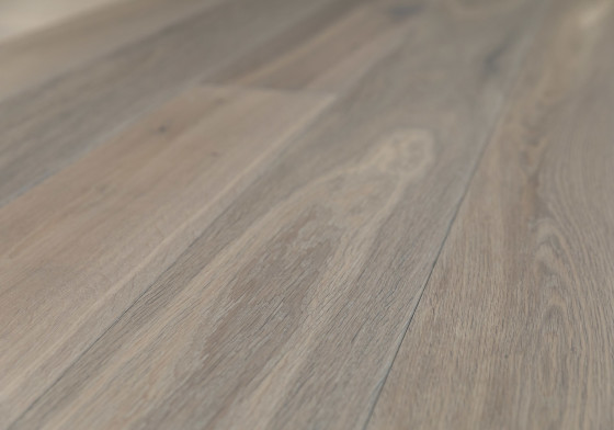 Hazelnut Smooth colour